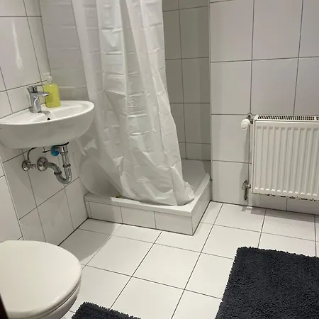 Privatezimmer Near Bahnhof Römisches Theater * Mainz