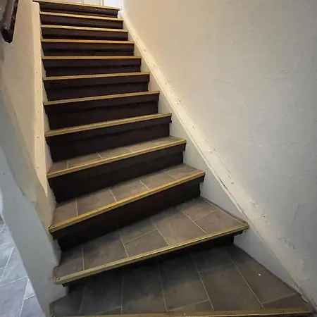 Habitación en casa particular Haus Zum Bacchus Privatezimmer Near Bahnhof Roemisches Theater Maguncia